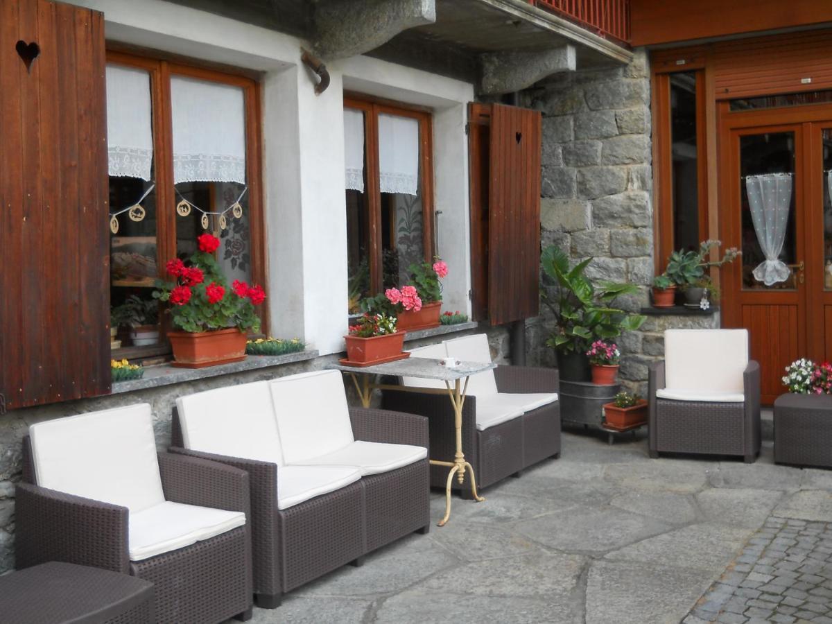 Albergo Mologna Gaby Buitenkant foto
